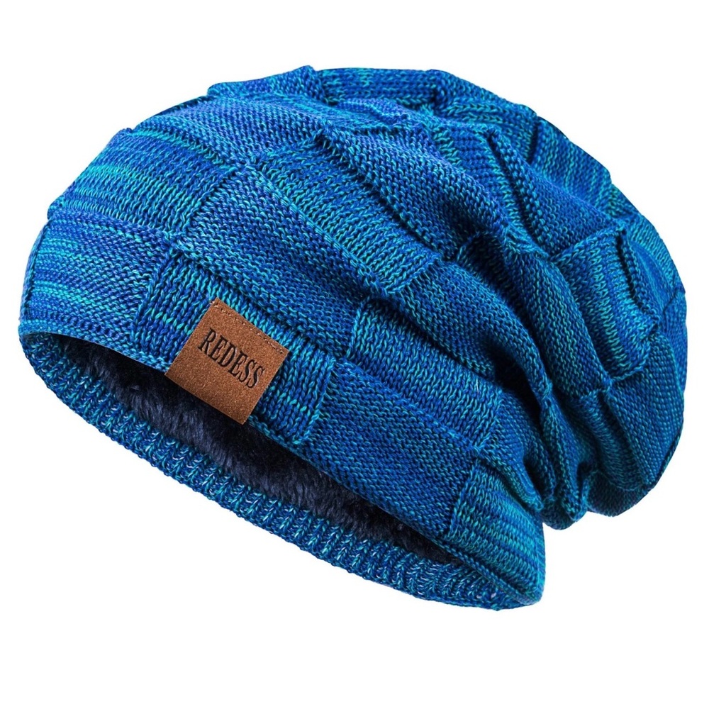 NWT Redess Blue Knit Beanie Hat With Faux Fur Lining